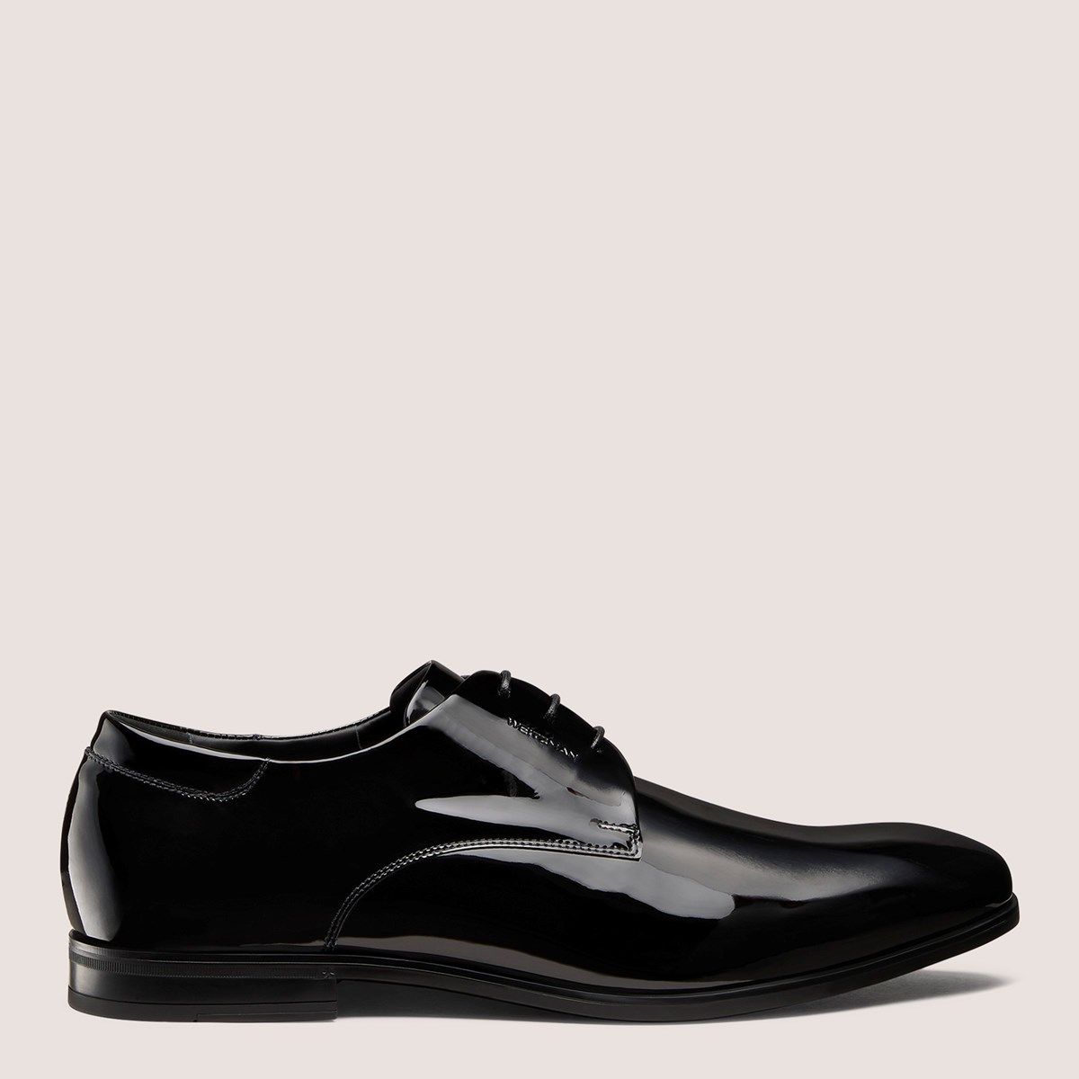 Designer Men's Oxford Shoes | Stuart Weitzman